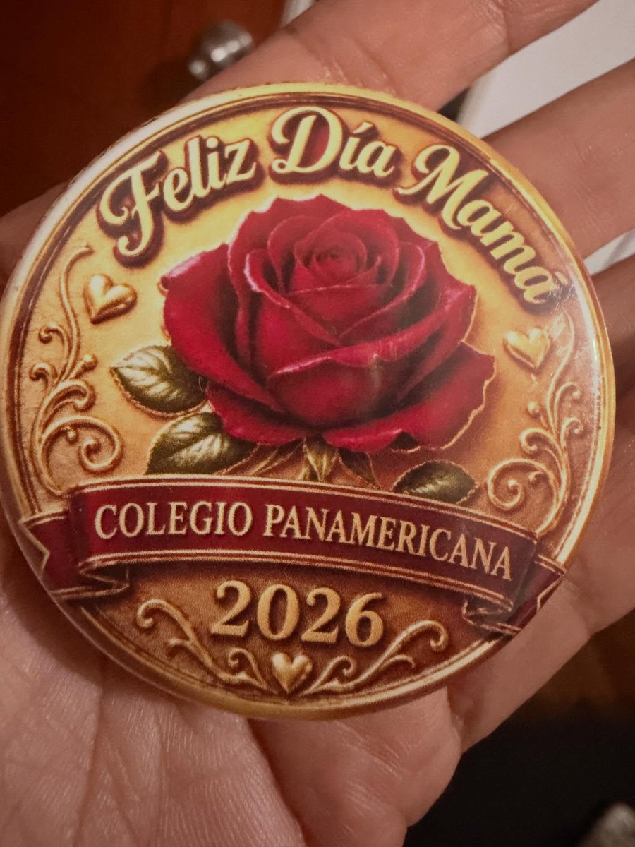 Romel30Lopez's tweet photo. Un año distinto, una experiencia hermosa. Qué lindo baile, números y detalles. Gracias por ser mi hija, princesa. https://t.co/mlHLxJpEjB