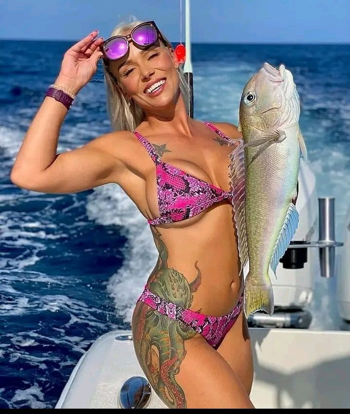 FishingGirls2's tweet photo. Happy fishing!🥰📷 . . #fishing #fishinglife #fishinggirl #fishingtrip #fishingaddict #fishingtime https://t.co/OX19WXSp1a