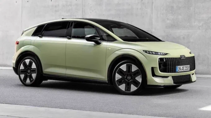 画像出典:https://www.motor.es/noticias/audi-a2-e-tron-filtracion-compacto-electrico-2026116272.html