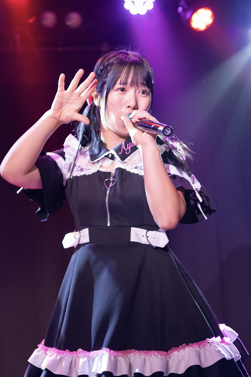 hide79477140's tweet photo. 2026/09/05
第109回 きんさい!みんさい!狐魂祭
広島 Yise
iMASHiKA!
@imashika2025
田島綾夏 さん
@tashimaayaka
#広島
#Yise
#iMASHiKA
#田島綾夏 さん
人生2回目のライブハウス撮影📸
下手くそなんでお手柔らかに願います♪笑 https://t.co/FxTbGHWN5C