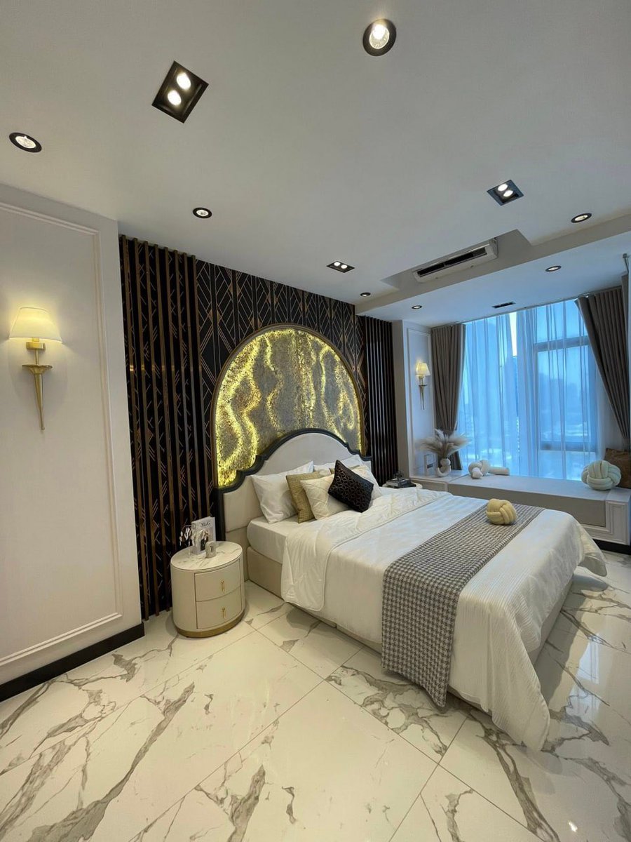 VannakLim's tweet photo. Condo Time Square 9📌BKK1 
15%+$4,000
1BR-4BR | 60-190sqm
👉More properties :https://t.co/iBr2JDwR6O https://t.co/rfdDTz7hBJ