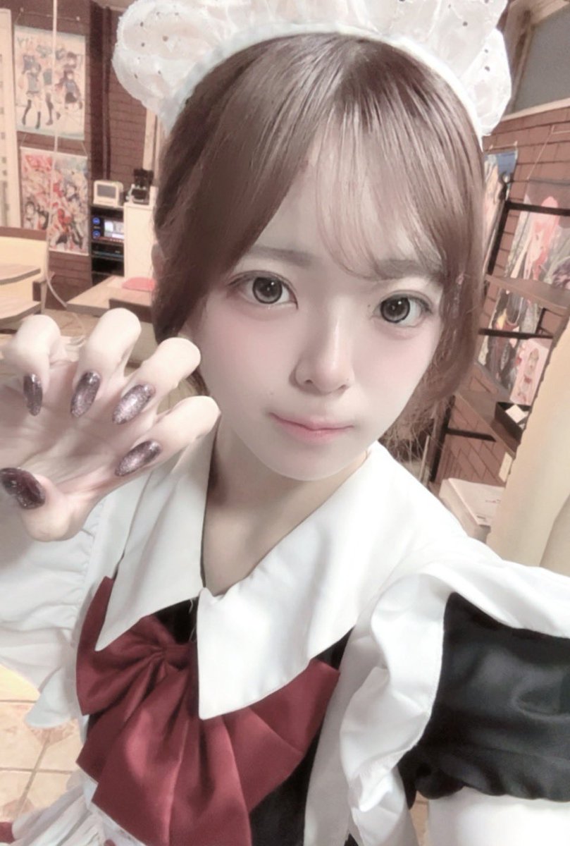 la__ru07's tweet photo. おきゅいん！！ネイル変えたー！みんな来て欲しいな^_^
#コンカフェ https://t.co/dfgFgJZjqi