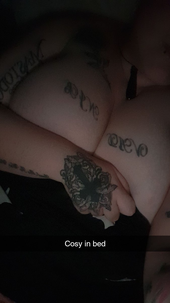 thatsgigibaby's tweet photo. Dont ever forget, I'm sexy as hell

#nsfwtwt #nsfw #daddykink #traumakink #tabookink #somno #anal #gangbang #cnc #taboo #sub #breeding #breedingkink #slut #bbw https://t.co/v9o1ryRPPr