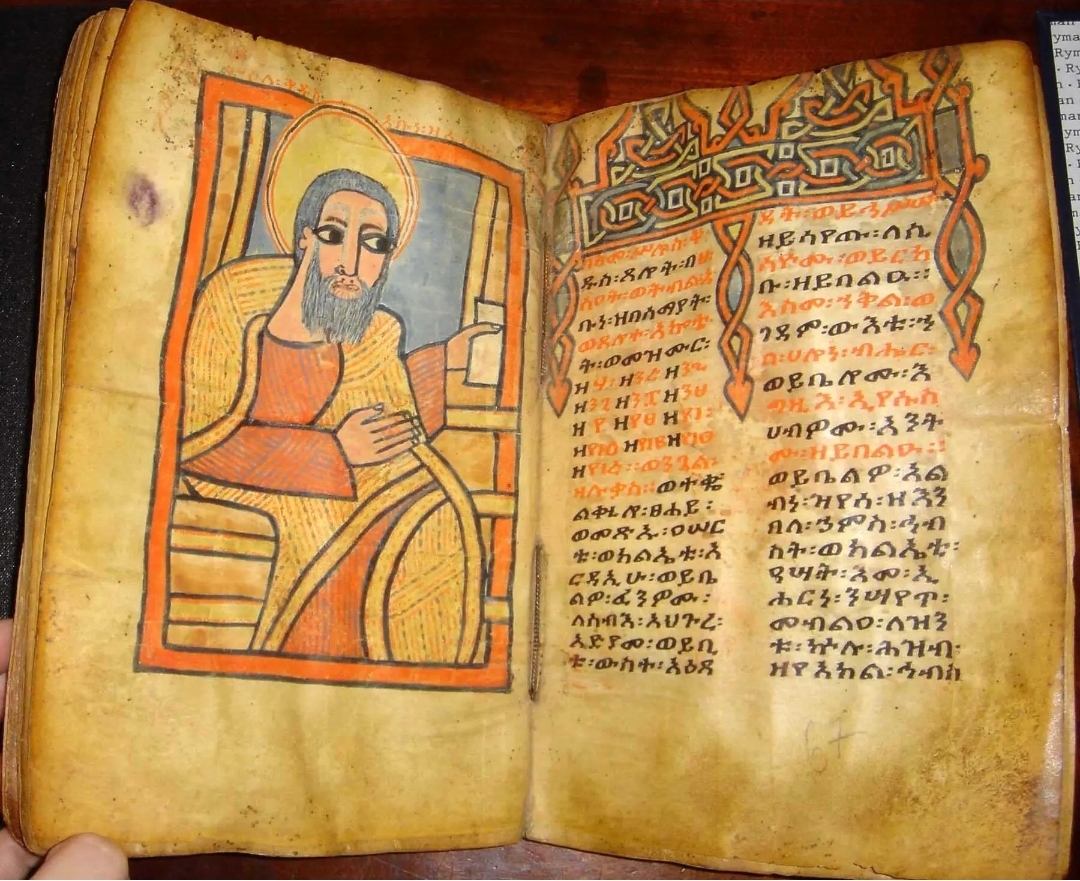 alulapan's tweet photo. An impressive exemplary partnership between the Toledo Musem of Art and the Ethiopian Heritage Authority heralding the repatriation of 5 artefacts: 15th century manuscripts and outstanding crosses as part of a collection of 380 artefacts with further phased restitutions planned. https://t.co/4PKAMEpRsj