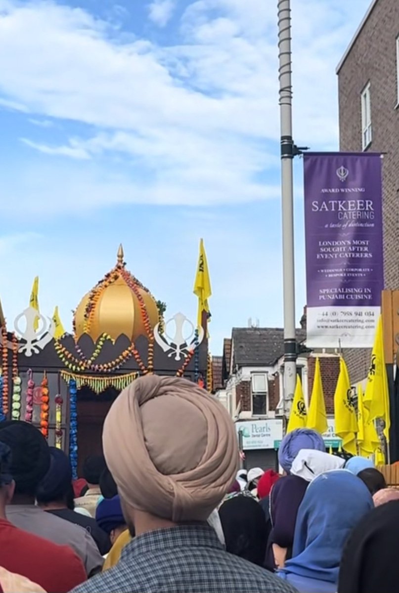 SatkeerCatering's tweet photo. #nagarkirtan
#barkingnagarkirtan2026 #barkingnagarkirtan 
#ilfordnagarkirtan #sevenkingsnagarkirtan2026 https://t.co/hJe0URW2hA