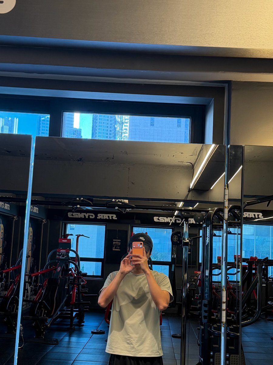 bubblefromsehun's tweet photo. 2026.09.07 #เซฮุนบับเบิ้ล 🎈 

🐥: (ส่งรูป) https://t.co/AYT2byvptB
