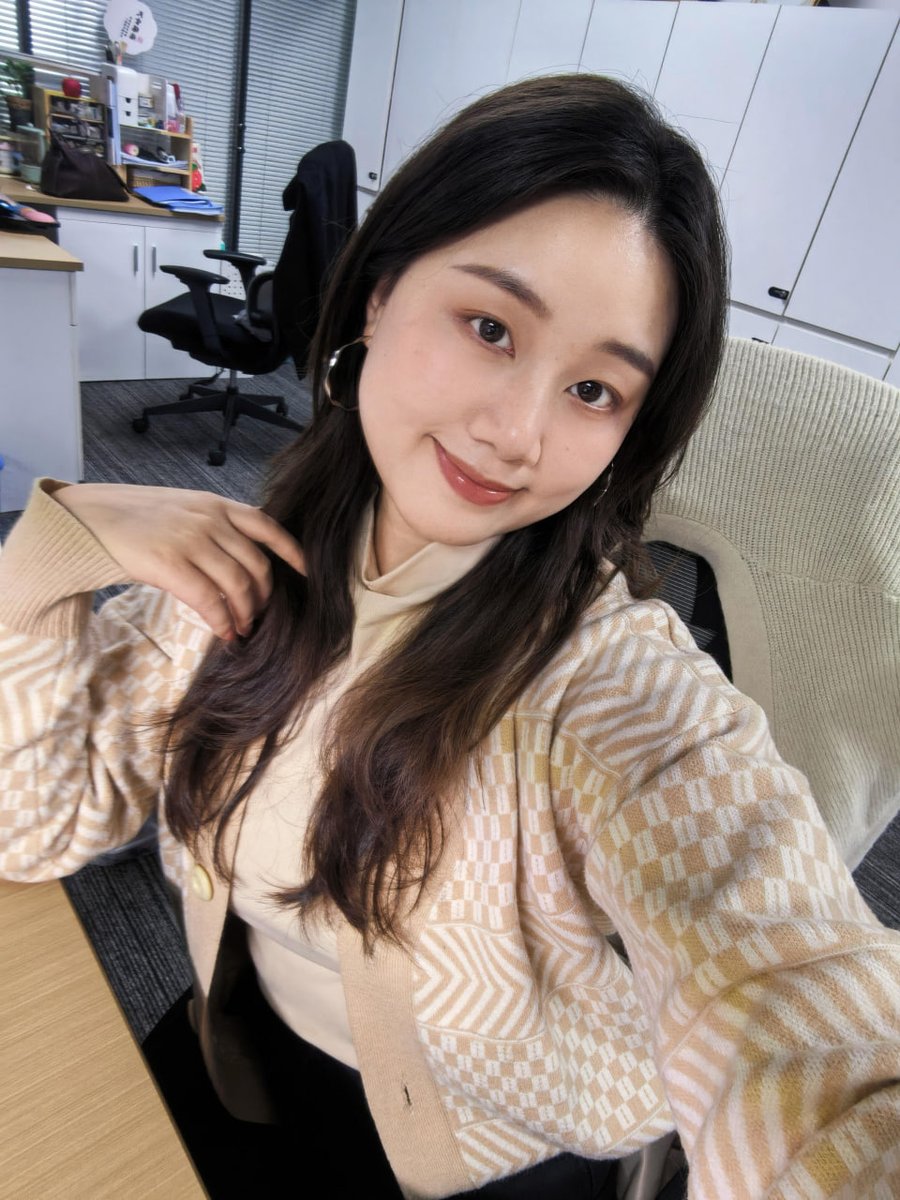 queen___kajal's tweet photo. 出来驾到，不知道我这样的小阿姨还有没有市场？ https://t.co/2yirq7i1IW