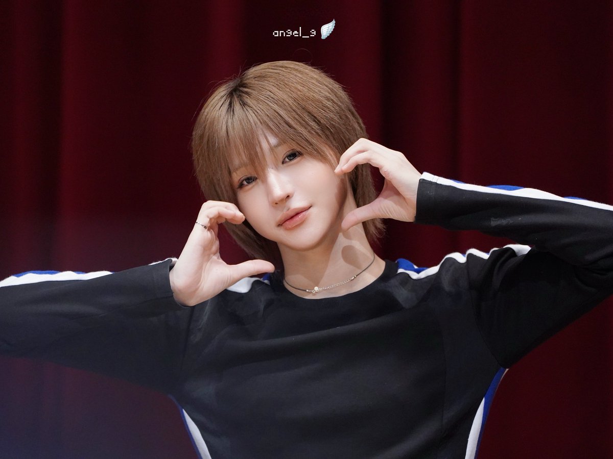 an9eI_9's tweet photo. 260822 #이청명 #청명 #idntt https://t.co/SccHwtlvWJ