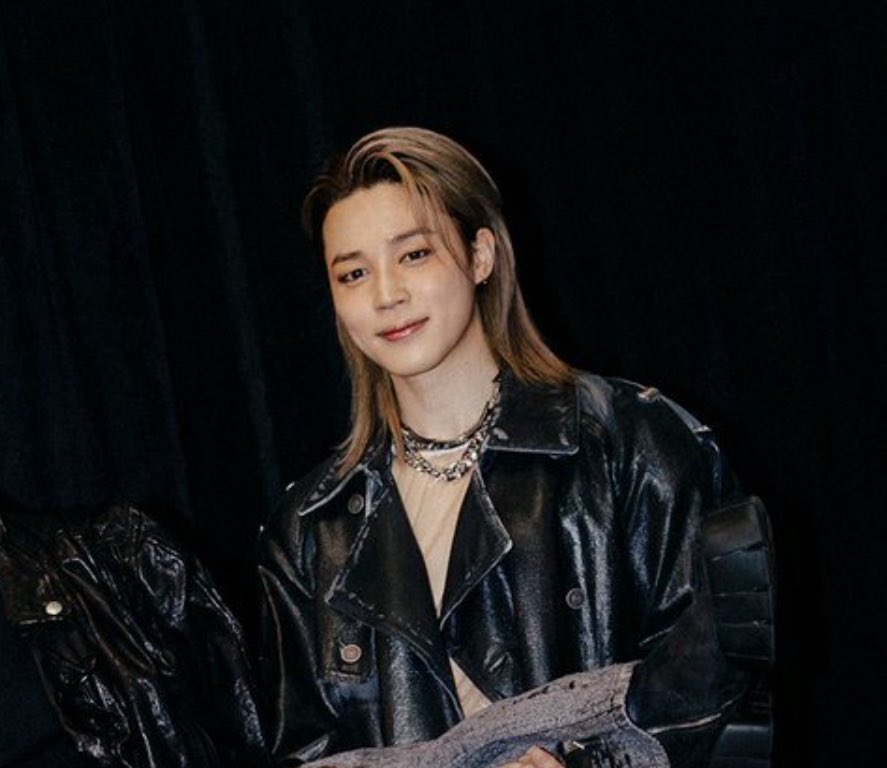 usermie_'s tweet photo. ป้าค อันเนี้ย เรียกทรงอะไร ทรงหล่อสินะ https://t.co/wluSqtWoMP