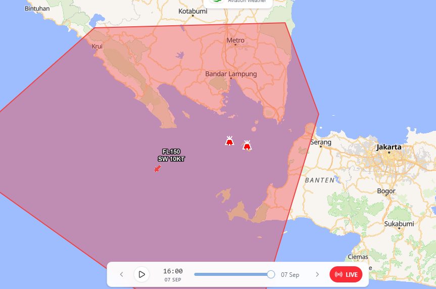 Rute_T11_T12's tweet photo. Update Peta Zona Merah Abu Vulkanik Anak Krakatau per 15:30 WIB

Yang MASIH di Zona Merah: Cilegon, Cimanggu, Bandar Lampung, Kota Agung, Gunung Sunggih, Metro, Liwa, Pringsewu

Sisanya diluar Zona Merah 🥰

InaSIAM @infoBMKG 

Maps: https://t.co/EN0H4RAZUU https://t.co/5DjzH2vji8