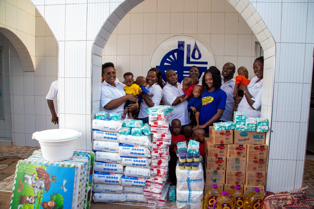 _ABCCapitalUG_'s tweet photo. Last week, we traded boardrooms for baby cots. 

Our team visited Theresa Babies Home in Nsambya, bringing supplies, love, &amp; time for children who need it most. 

Giving back to Uganda, one child at a time. 
#TeresaBabiesHome #CommunityImpact #BeyondBanking #ABCCapitalBankUganda https://t.co/nd4kRwll62