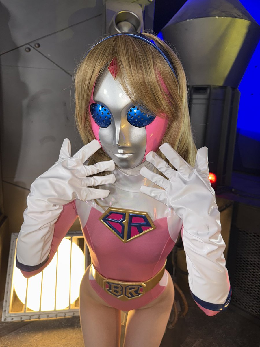 Amemi_NAX's tweet photo. 【作品リリース情報】

闘魂戦隊バトルンジャーバトルレディー

ダウンロードリリース予定日：9/16
DVDリリース予定日：9/25

ダウンロードリリースまで10日きってます‼️

仮面ONの場合やとこんな感じ🎭💖

ノーブラで乳首がぽちっとなってるのは恥ずかしいので見なかったことにしてください🙈♩ https://t.co/CpRl6yfUG4