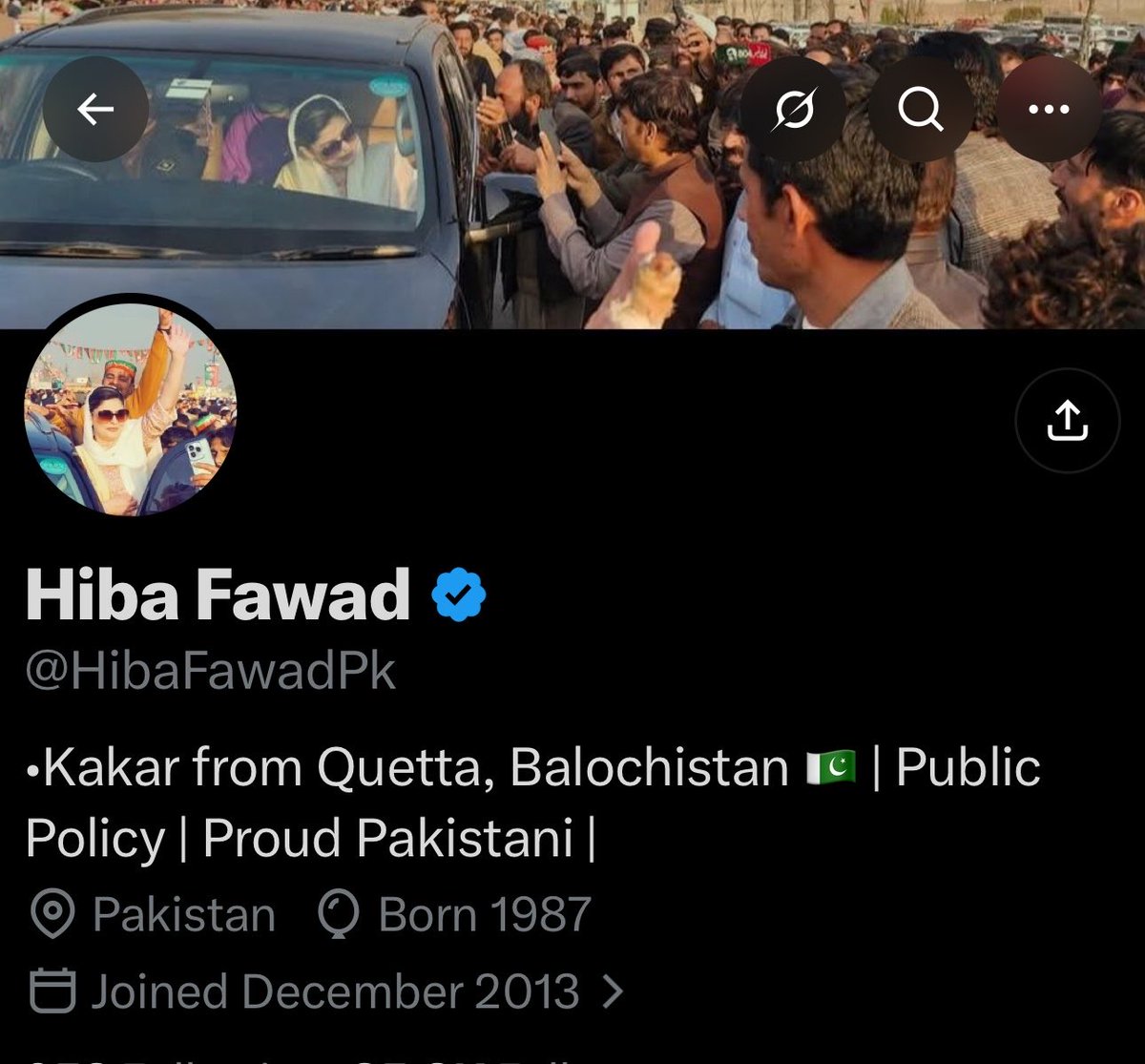 HayatPreghal's tweet photo. لگتا ہے جلد ہی فواد چوہدری کی بوٹ چٹوائی کے خدمات میں انکی بیگم کو بلوچستان سے کوئی سیٹ ملنے والی ہے ۔ وہ اچانک سے کاکڑ بن چکی ہیں۔ 
ڈبو سانپ اس بارے میں کیا کہتے ہیں؟ قومیت بدلتے وقت خیال نہ آیا کہ آپکی قومیت والے تو سیالکوٹ لاھور کے اس پار ہیں کوئٹہ میں نہی @fawadchaudhry https://t.co/GxoIkylfIi
