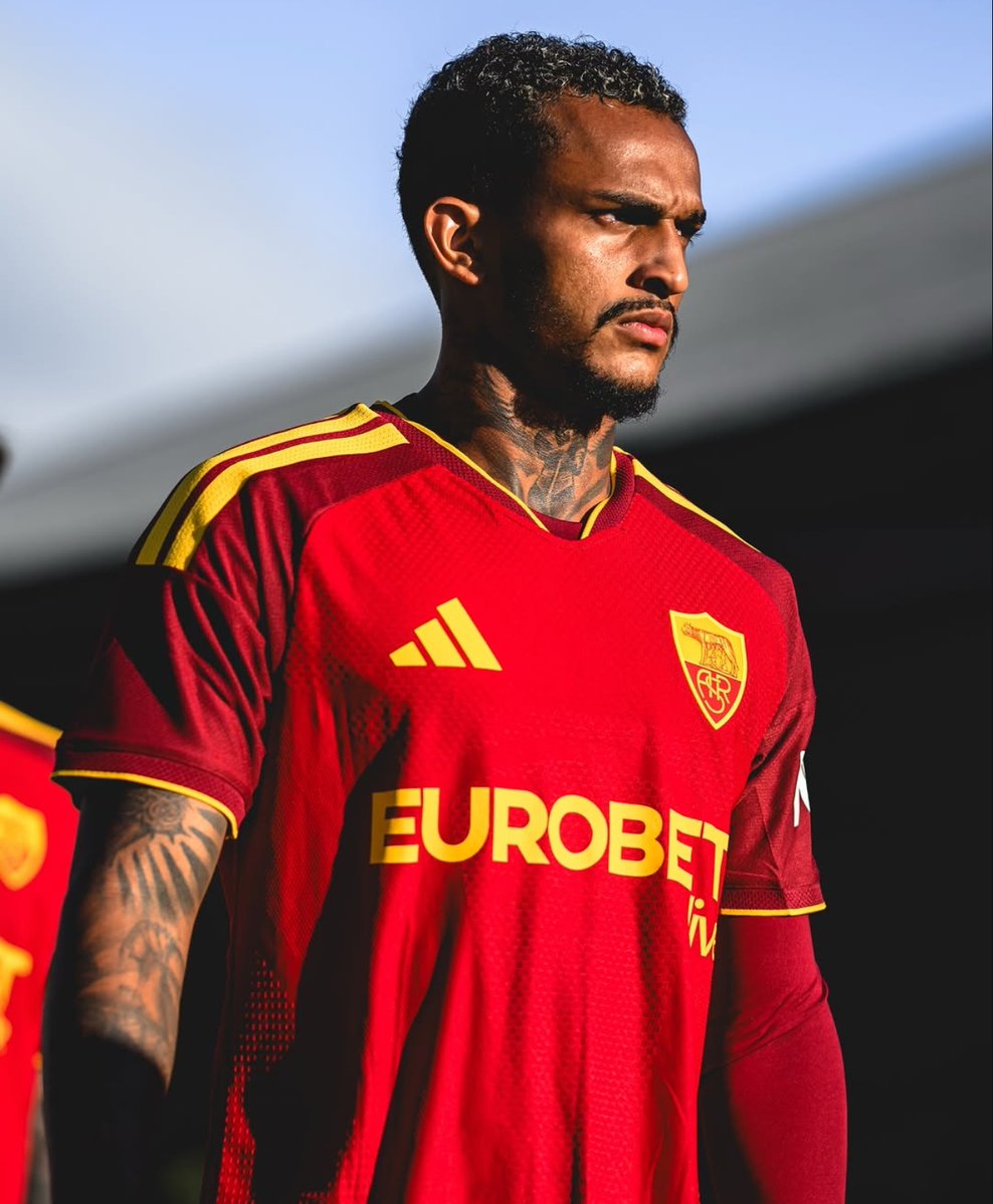 PearlsFootball's tweet photo. 🇧🇷 Wesley (23,LWB) en la Serie A 26/27:

- 240 minutos
- 1 asistencia
- 1 ocasión clara creada
- 4.3 pases claves por 90´
- 86% pases acertados en campo contrario
- 2.7 entradas por 90´
- 4.7 balones recuperados por 90´
- 56% duelos ganados

💫INCREIBLE ARRANQUE DEL BRASILEÑO