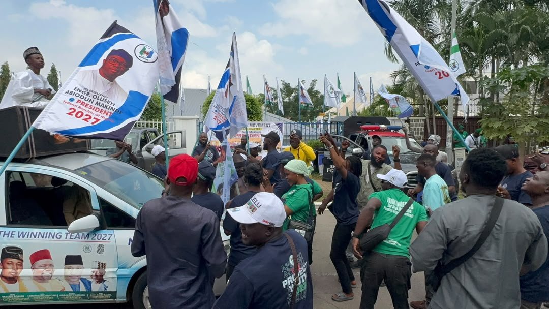 Comr_Aisha's tweet photo. An electrifying start! 

Today marked the official commissioning of the Makinde-Daura presidential campaign office in Abuja. With the APM as our platform, we believe the Makinde-Daura ticket is the answer to Nigeria’s challenges. 

Forward we go!

APM…Nigeria First, Nigeria Always