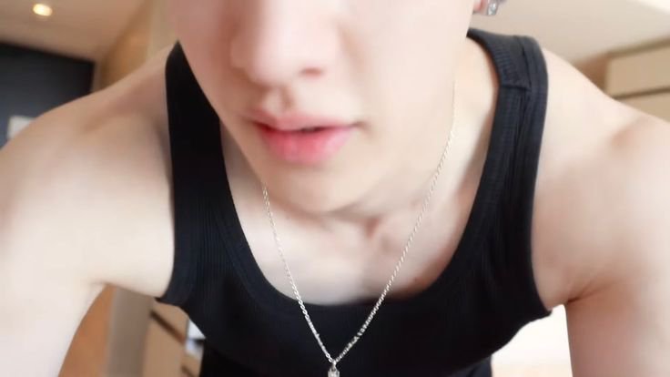 sedaeternaa's tweet photo. — My daily view. (😳) https://t.co/ro3lU9sAWi