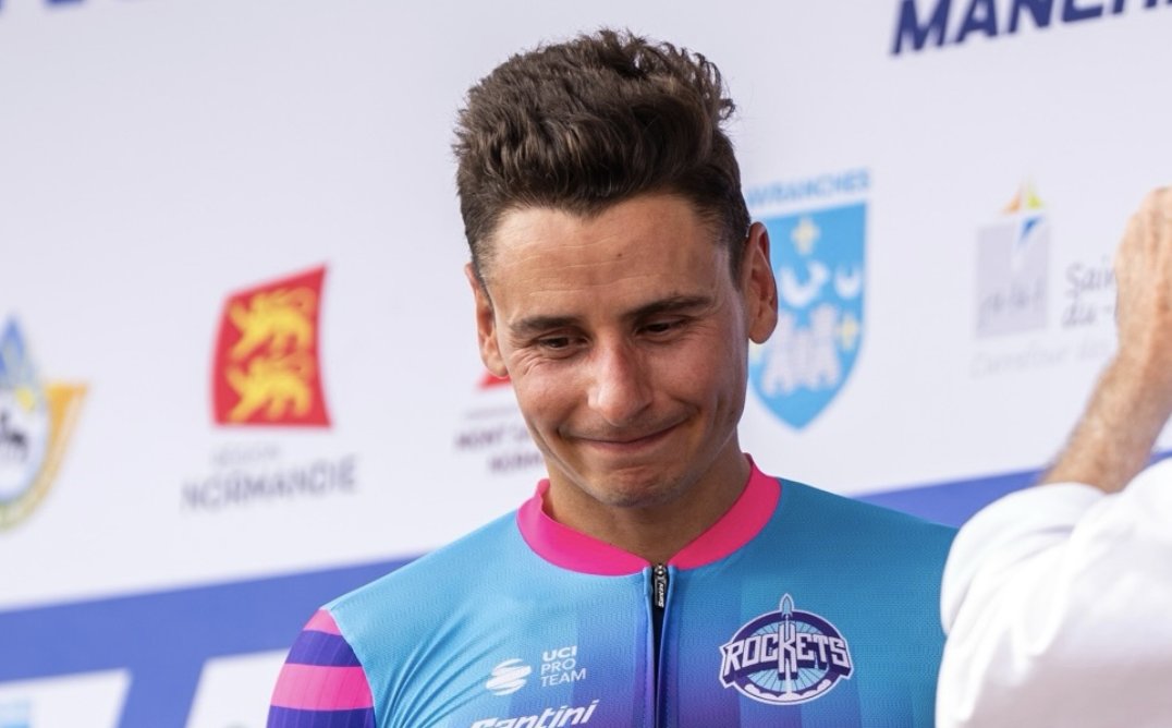 ciclo21's tweet photo. Mercado fichajes 2027

Clément Venturini al Lotto

Declaraciones del francés

Todos los movimientos de los equipos WT y PT aquí

https://t.co/0r77RC9PUq https://t.co/XeS78S9CAd