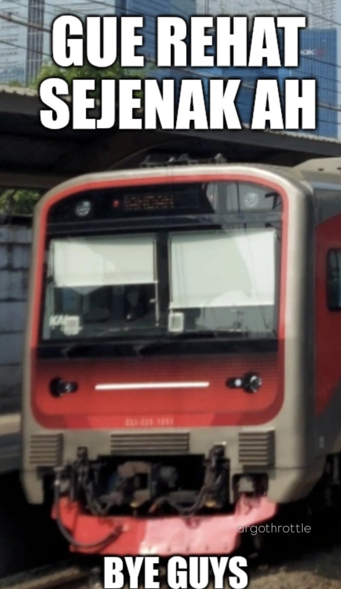 argothrottle's tweet photo. Buat yang belum tau, kenapa jadwal KRL banyak yang dibatalin, karena KRL kesayangan kalian semua ditarik dari peredaran dari hari ini SAMPE tanggal 30 September, guna pemeriksaan lanjut dan imbas anjlokan di Jakarta Kota tanggal 4 kemarin, ditambah keterlambatan pengiriman KRL INKA yang lainnya, sementara KRL seri lain (TM6000) banyak yang dipensiunkan :)

Kira-kira mereka-mereka yang ada di gambar tweet di bawah ini ikut desek-desekan sama masyarakat naik KRL juga nggak yaa?