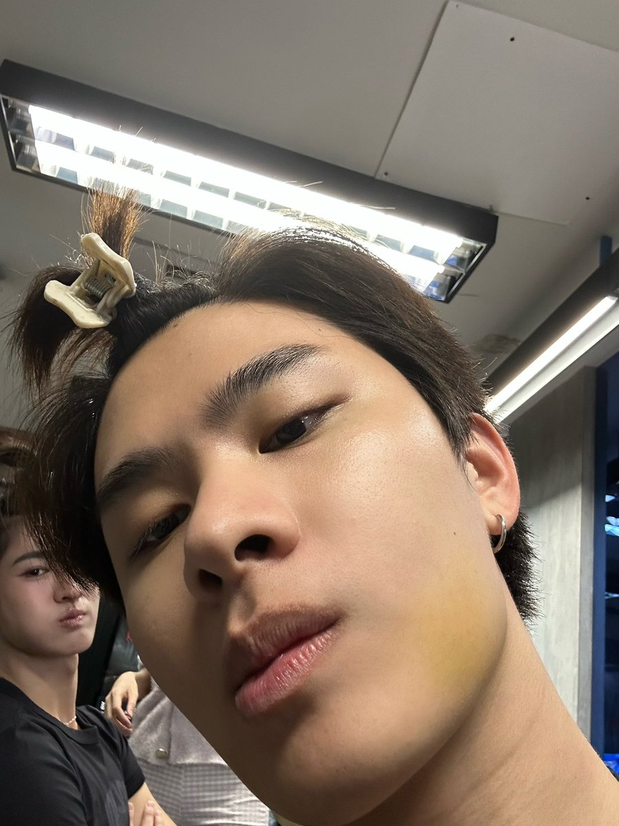 thaichayanon's tweet photo. บวมเพราะฟันคุดดนะคับ ใครจะลงฝากตุ๋งหน่อย65555555 ออกงานหน้าบวมคับบ https://t.co/NyUojZICnf