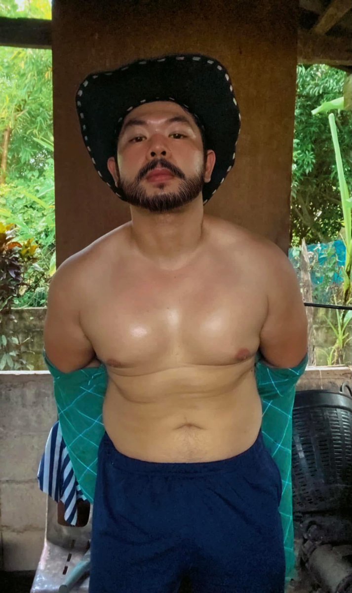 PraditsaiKrz56's tweet photo. ทรงลุงแบบนี้ไปหาใครได้บ้าง🤭
#หนุ่มเหนือ 
#หนุ่มเชียงราย
#เชียงราย https://t.co/9PWJY7N0wM
