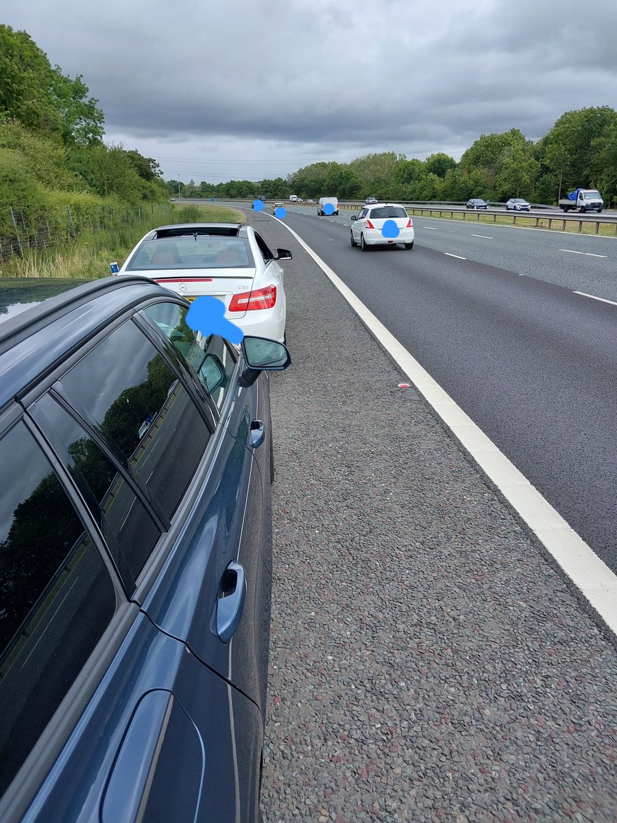 tvprp's tweet photo. Vehicle passed XRC60 at excess speed on M40 between Junctions 8a to 9 this morning at 92 mph. Driver also had no insurance. Vehicle siezed. Driver reported to Court.
#epicfail #oxoncshift #P4245 https://t.co/9ei5wGqAbf