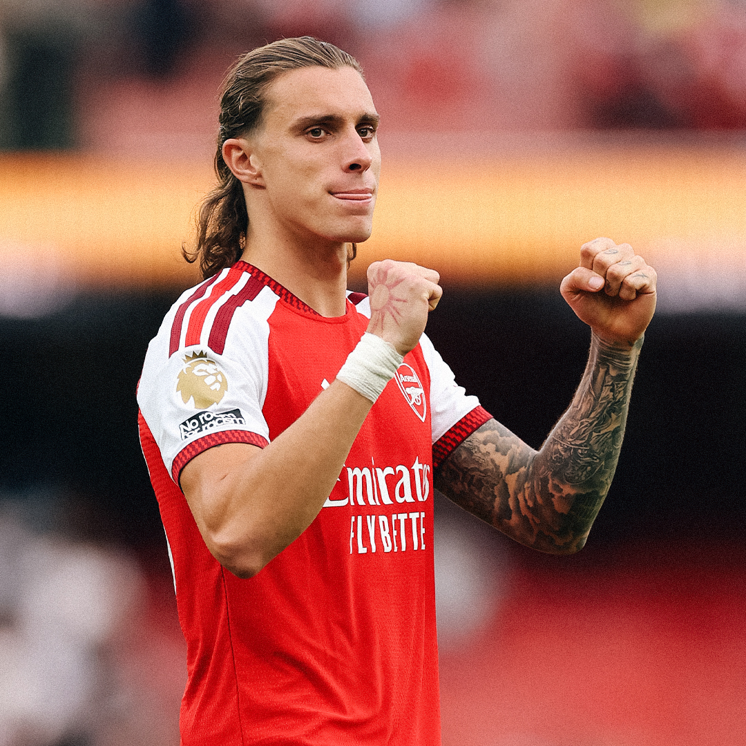 Arsenal's tweet photo. The standards we demand. 

Check out the full gallery from our victory against Chelsea 👇