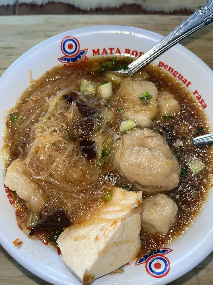 KulineRain's tweet photo. TEKWAN KOMPLIT 12.000 sih, jujur inisih keterlaluan murah bangettt berasa sodakoh 😭🥹 https://t.co/aNXdA3YRmd