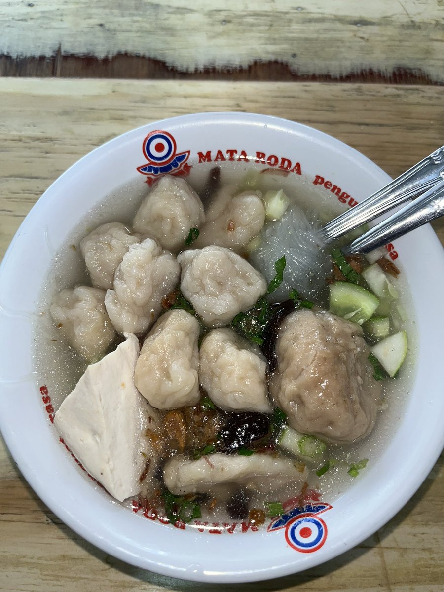 KulineRain's tweet photo. TEKWAN KOMPLIT 12.000 sih, jujur inisih keterlaluan murah bangettt berasa sodakoh 😭🥹 https://t.co/aNXdA3YRmd