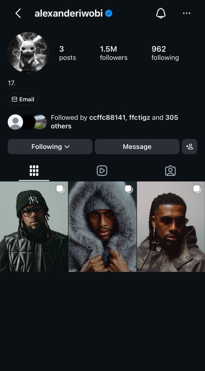 postunited's tweet photo. 🚨😳 ¿QUÉ ESTÁ PASANDO EN EL FULHAM?

📱 Smith Rowe e Iwobi han borrado todas sus fotos vistiendo la camiseta del club

💣 Kevin publicó una misteriosa historia https://t.co/ryMUfCADHj