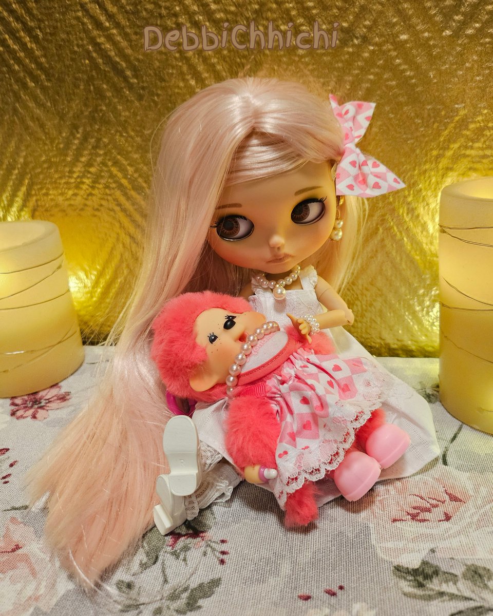 DebbiChhichi's tweet photo. https://t.co/xiWRQpcsPV

#blythe #monchhichi https://t.co/bzpTQdb5By