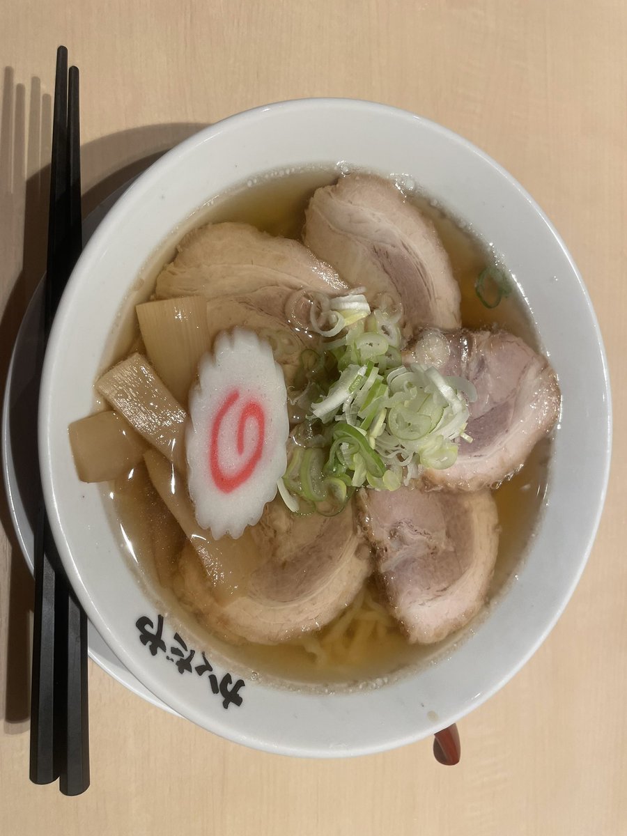 uta_nicobar's tweet photo. ラーメン食べる〜‼️ https://t.co/DZ0ql2ggbJ