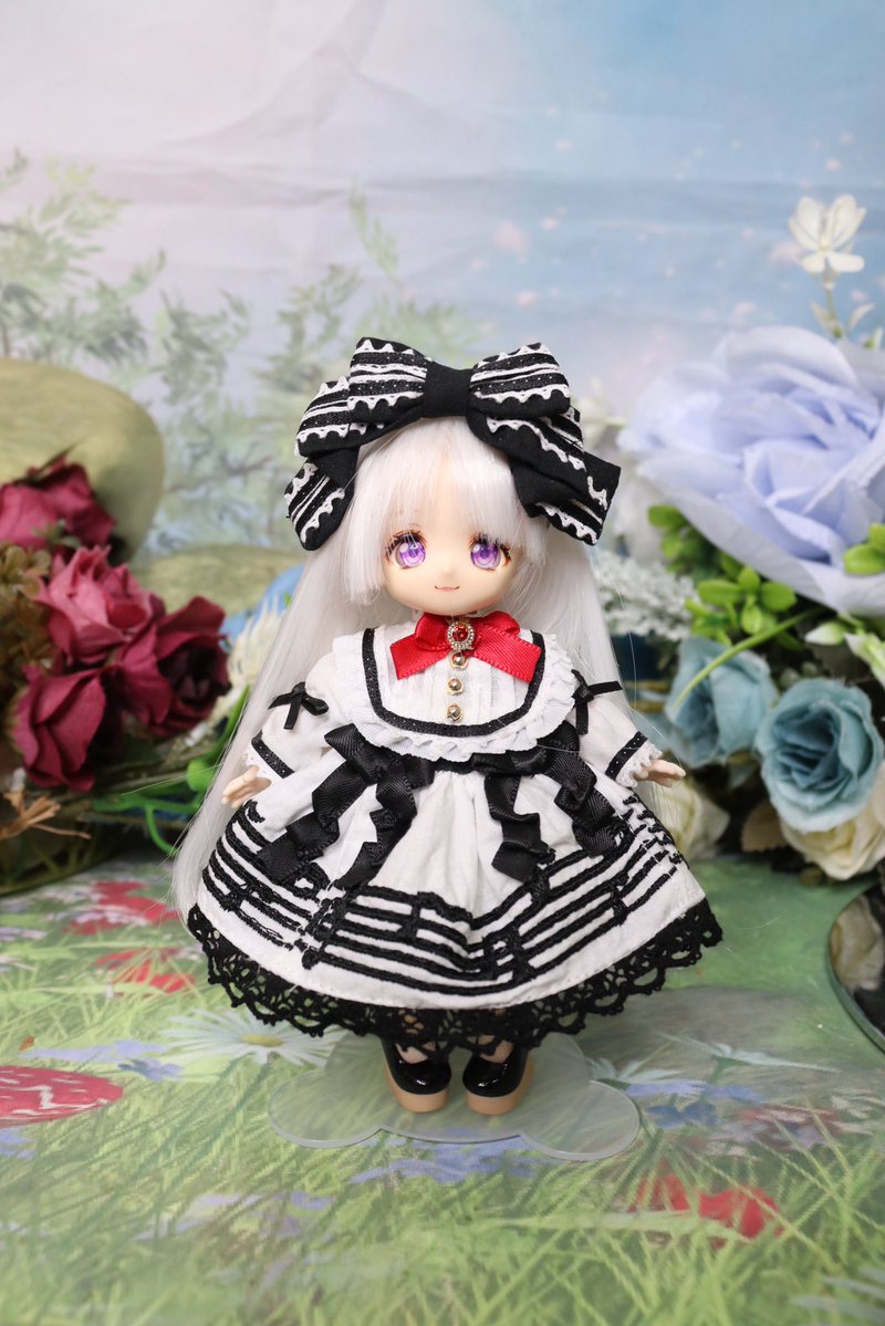 kira2furi2mofu2's tweet photo. 委託、ワクワクです！
モデルさんは #姫りんごウィッグ  を使用しています✨️
今回は赤ずきんちゃんに、ずっとやって見たかった楽譜ドレスに頑張りました( 'ω' و(و
是非によろしくお願いいたします✨✨

#アイドール大阪
姫りんご＋Alice【H27-28】
#拡散希望 https://t.co/BBCX4uzv7v