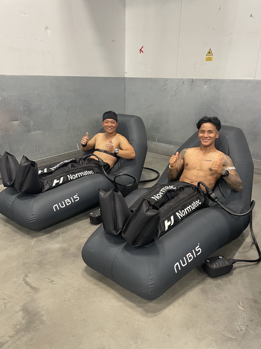 WeRecoverOff's tweet photo. This weekend alongside #GetUpGetItDone we brought the We Recover experience to #GymRace 🏃‍♂️⚡️

#WeRecover #SportsRecovery #EventRecovery https://t.co/qqvo8MbAc4