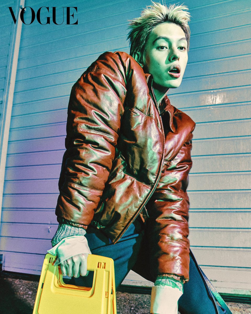 ofjvn_'s tweet photo. 💥 JAMES X PRADA ON VOGUE KOREA 💥

PRADA's refined edge and JAMES's natural magnetism create a visual that is impossible to scroll past.

JAMES MAKES HIS ART WITH PRADA

#JAMESxPRADA
#PradaFW26
@prada @cortis_bighit https://t.co/nBpcqXY3O6
