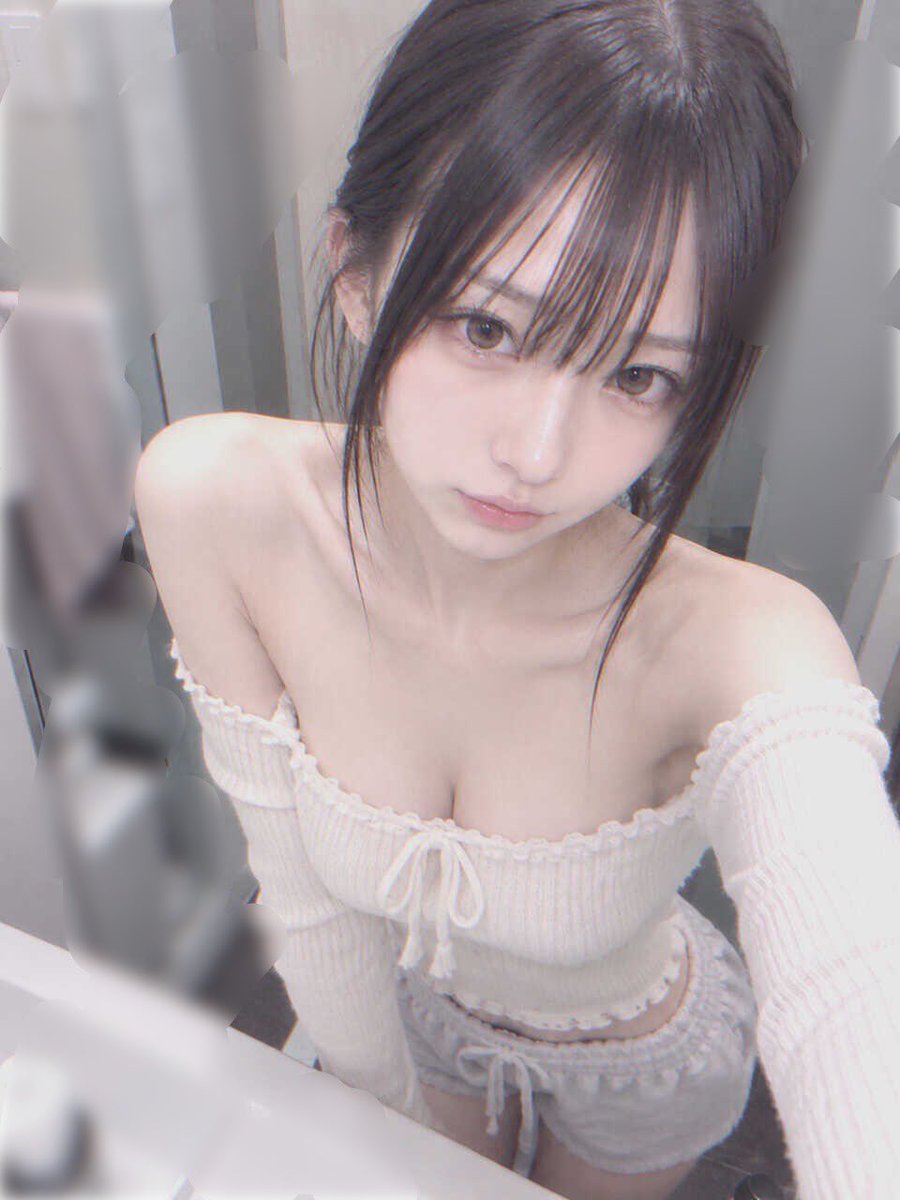 mina_chan_o's tweet photo. めんへら要素薄めだけどかわい？🥺 https://t.co/rIsXbBA435