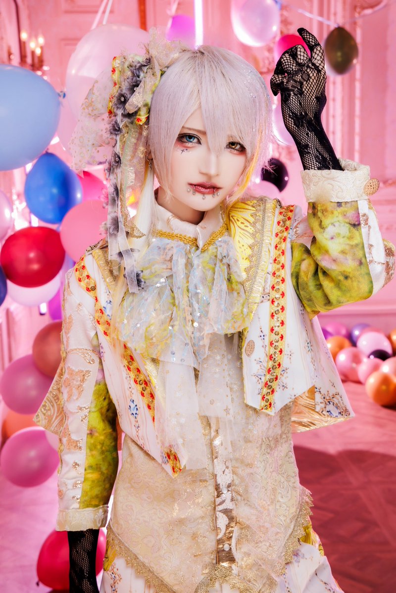 ASTY_NAOTO's tweet photo. ――「タマタマ(仮)」全貌解禁。

V系バンド 「ASTY」始動
@ASTYofficial 

Dr. 尚叶@ASTY_NAOTO

――

叶える未来、共に歩もう

――
2026年11月20日(金)渋谷近未来会館
ASTY 1st 無料始動ONEMAN 開催決定。

#全貌解禁 https://t.co/mPBtYDeXR1