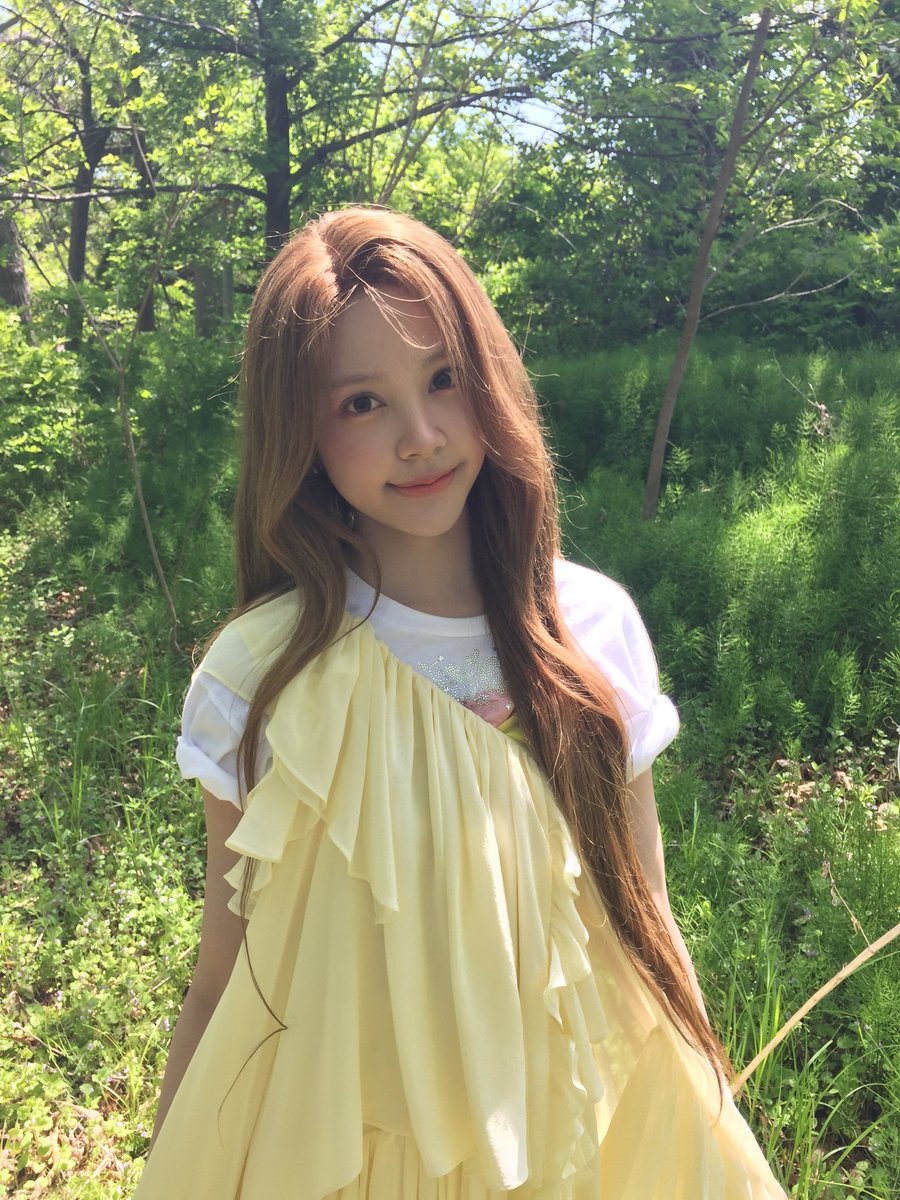 H2H_NEWS's tweet photo. 260907 CARMEN weverse update  (2)

"miss u~💛" https://t.co/4zXBxQDUxu