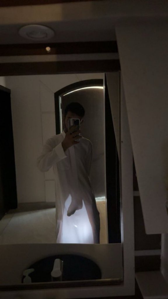 Rvb9ekk's tweet photo. منو تبي #بحائــــــــــل 
اوعدك بسرية
الي مطلقه او متزوجه محرومه
خاص https://t.co/2I8l3G51DC