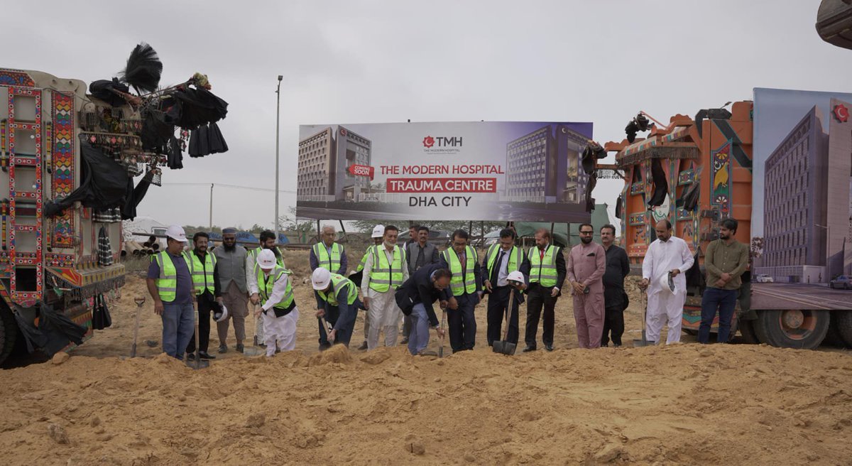 FAMBPAK's tweet photo. A significant milestone for healthcare in Sindh Prof  Dr. S.M. Tariq Rafi lauded The Modern Hospital group 15year journey Trauma Centre in DHA City Karachi set to strengthen emergency care along the M-9 corridor.
#ModernHospitalTraumaCentre
https://t.co/NLCAWfN9vf https://t.co/igUDhryFHb