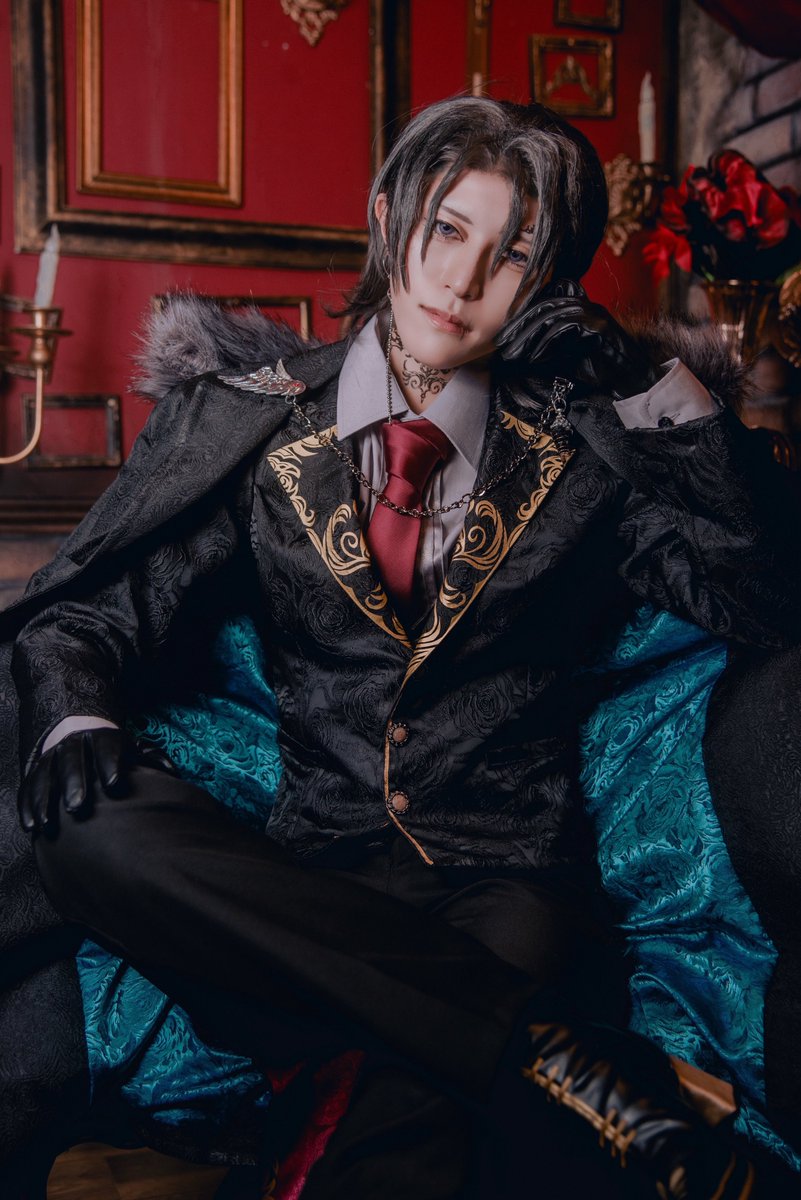 lmbh_reltub's tweet photo. 【cosplay】 aknk  🐦‍⬛
photo:ryo

＿19人目の執事
　　　　　　　Crowther Knox＿ https://t.co/ryOn5OEVMh