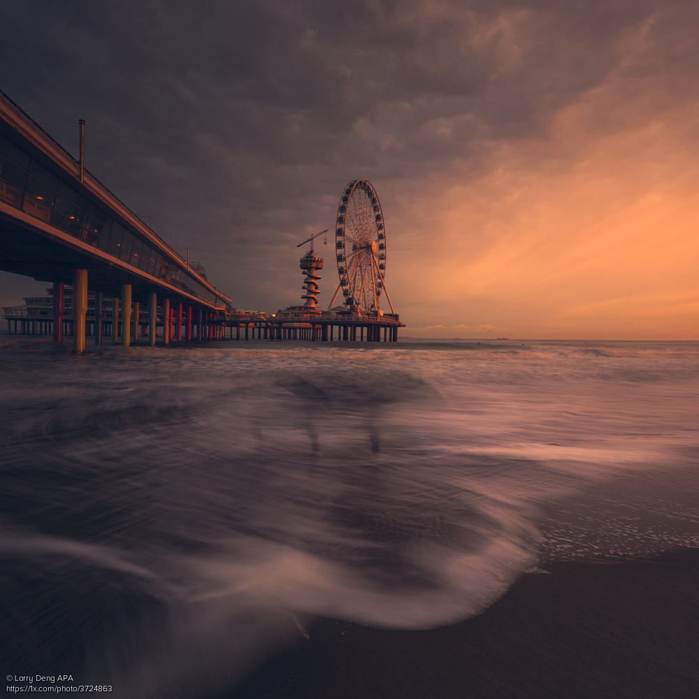 1x_com's tweet photo. 'Amber Tide' by Larry Deng APA.
https://t.co/eSXnPi7mXd #seascape #tide #amber #pier #ferriswheel #longexposure #fineartphotography https://t.co/FA6E3EBHNn