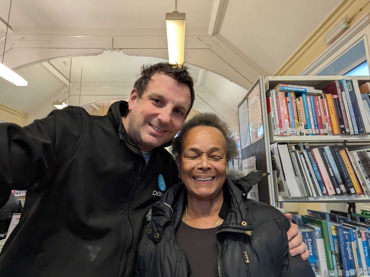 digi_kick's tweet photo. The DigiKick team are heading to more Tea &amp; T'internet consultations to find out what people really want to learn.

From smartphones and tablets to staying safe online, we want the sessions to be shaped by you.

#TeaAndTinternet #CommunityLearning #DigitalSkills #DigiKick https://t.co/ryBkJw87Sf