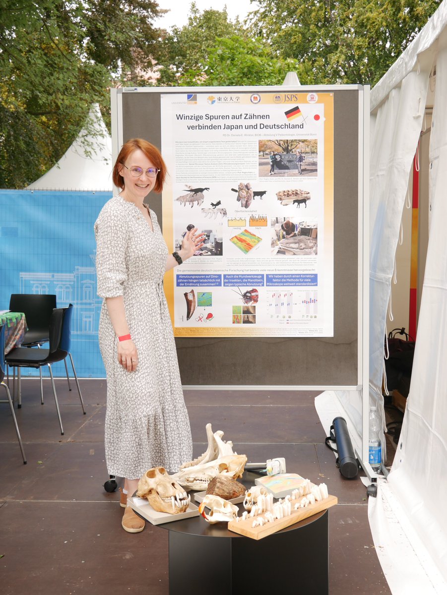 jsps_bonn's tweet photo. ドイツ大統領夫妻が主催するドイツ市民を対象とした市民祭「Bürgerfest」にブースを出展しました。
JSPSの各種フェローシップの紹介や成果発表を行うとともに、協力機関と連携し、折り紙体験や天体観測、ロボット動物園、コラージュ作成等、子どもから大人まで科学に触れ合える体験を提供しました。 https://t.co/G6mwdIeifu