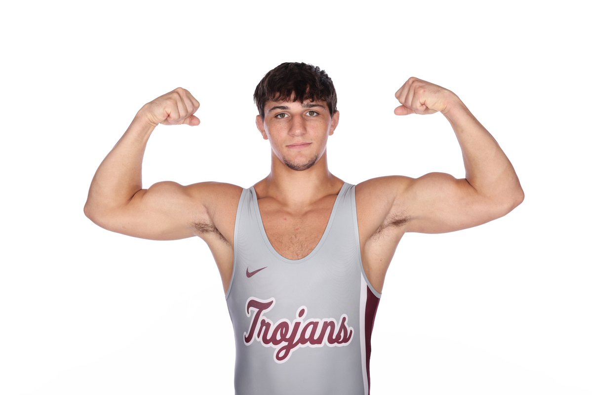 hines_tyle31405's tweet photo. Trojan tough https://t.co/hmssg1g77Z