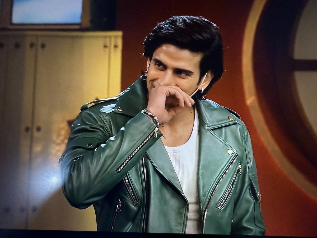 adixgurjar's tweet photo. GURJAR BOSS!
GULLU ERA BEGINS https://t.co/CMHBu9PsyN
