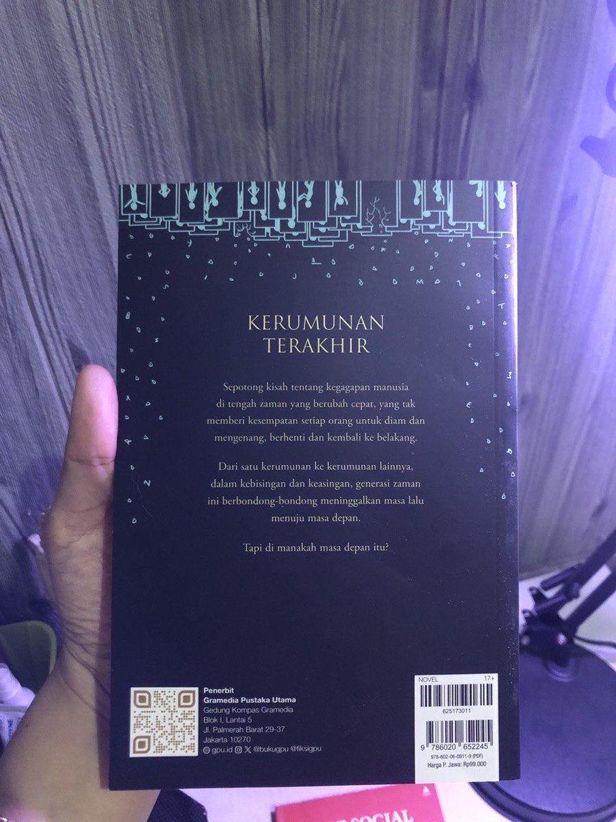 reiwsha's tweet photo. preloved books 📚
lagi decluttering rak buku ✨

📖 Kerumunan Terakhir — Okky Madasari
📖 Entrok — Okky Madasari

siap mencari rumah baru 🫶🏻
buat yang berminat, langsung cek Shopee yaa.

🛒 Shopee — Preloved Books⁠ : https://t.co/LVKk8VOUAi

#ZonaUang #ZonaDuit #ZonaJajan https://t.co/xd5eeaH3MK