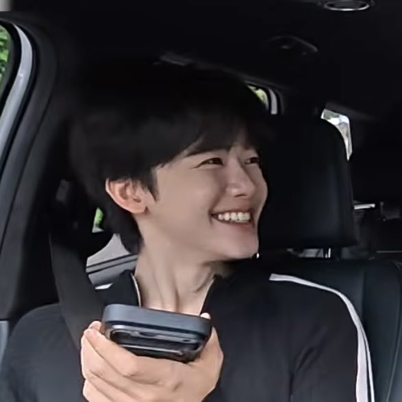 jjineffable's tweet photo. โคตรน่ารักเลยเทอ https://t.co/EqNq4UL4VP
