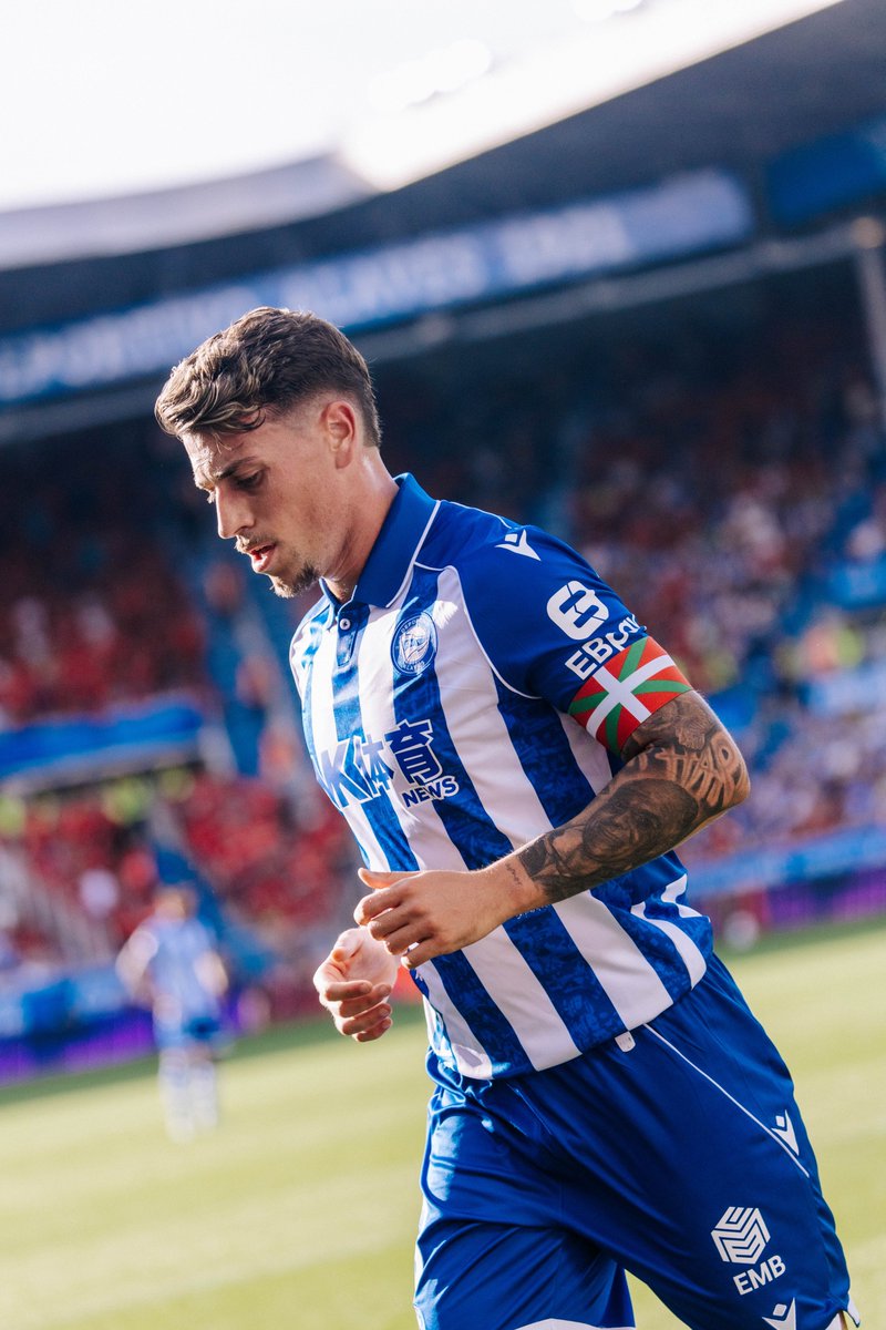 Antonio_6Blanco's tweet photo. Este es el camino ➕3️⃣
¡Sigamos sumando y sigamos disfrutando @Alaves! 💪🤪💙

#GoazenGlorioso https://t.co/9rzjiAVclN