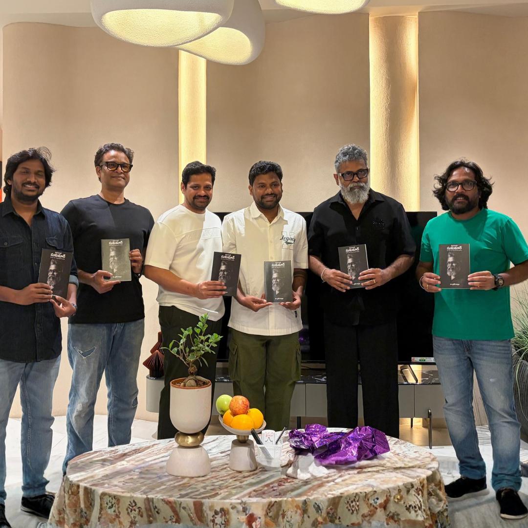 tupaki_official's tweet photo. సుకుమార్ స్క్రీన్ప్లే మాస్టర్.. ఆయన కథన శైలిపై డా. ప్రవీణ్ యజ్జల అద్భుత విశ్లేషణ!
#Sukumar #ScreenplayMasterSukumar #PraveenYajjala #TeluguNews #Tupaki
Follow 👉 @tupaki_official https://t.co/fDcriP3dHh