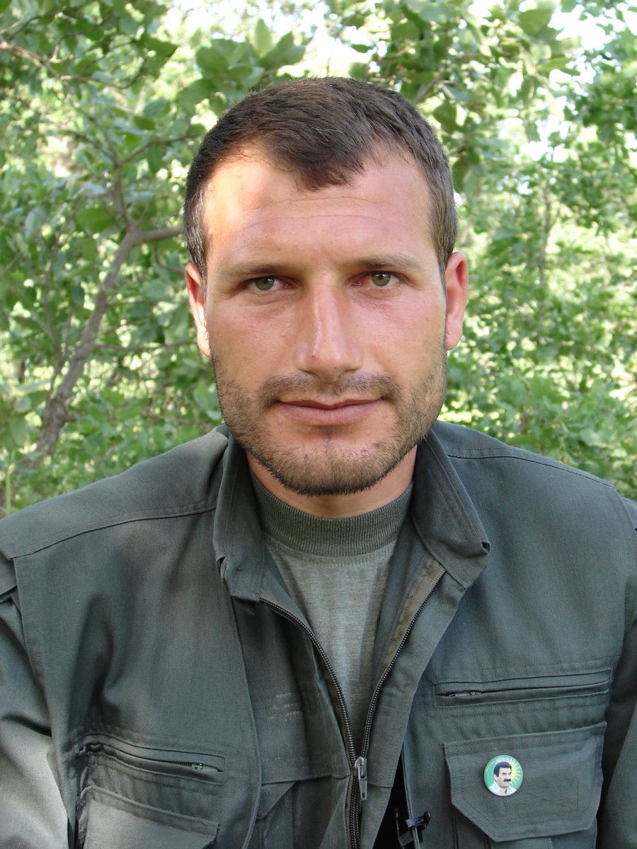 ararattt____'s tweet photo. Oxir be Xal…
Şehîd Cemîl Îdir https://t.co/LU4qHDdJVS